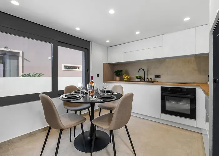 San Marino Luxury #2 Ασγούρου