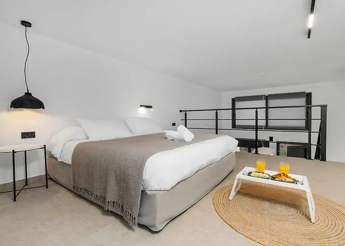 Lägenhet San Marino Luxury #2 Asgourou