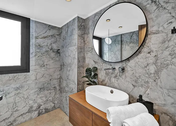 Lägenhet San Marino Luxury #2 Asgourou